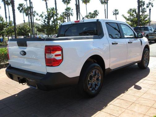 Oxford White 2026 Ford Maverick XLT