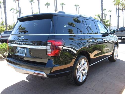 2024 Ford Expedition PLATINUM