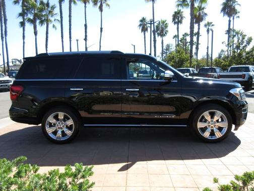 2024 Ford Expedition PLATINUM