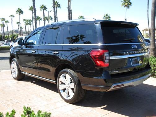 2024 Ford Expedition PLATINUM