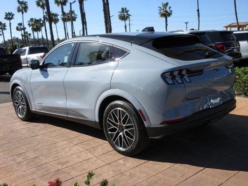 Glacier Gray Metallic TriCoat 2026 Ford Mustang Mach-E Premium