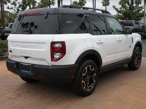 Oxford White 2022 Ford Bronco Sport Outer Banks