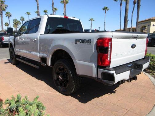 Avalanche 2026 Ford F-250 Lariat