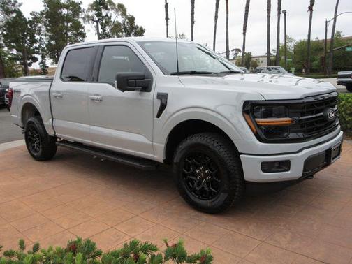 Avalanche 2026 Ford F-150 XLT