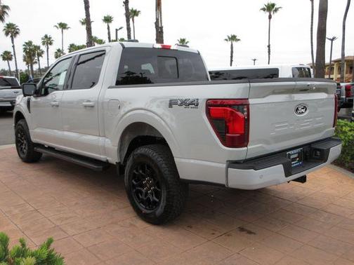 Avalanche 2026 Ford F-150 XLT