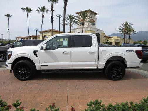 Star White Metallic Tri-Coat 2026 Ford F-150 Lariat