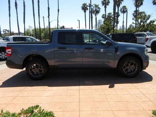 Azure Gray Metallic Tri-Coat 2024 Ford Maverick XLT