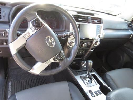 2020 Toyota 4Runner SR5