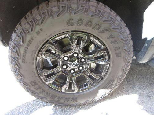 Slate Gray Metallic 2025 Chevrolet Silverado 1500 ZR2