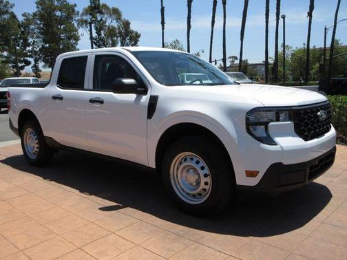 Oxford White 2026 Ford Maverick XL