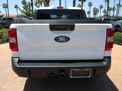 Oxford White 2026 Ford Maverick XL