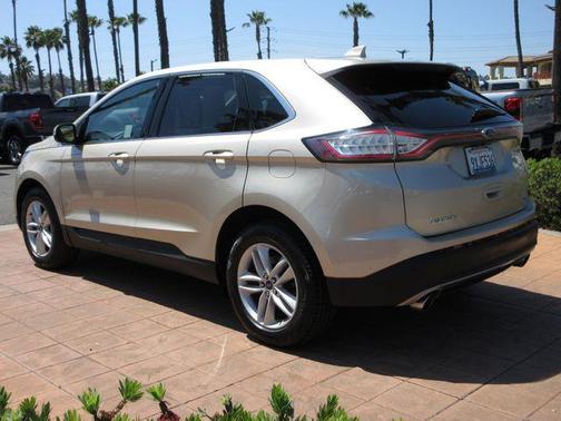 White Gold Metallic 2017 Ford Edge SEL