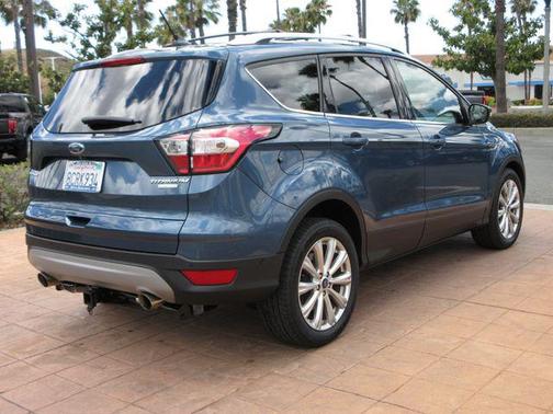 Blue Metallic 2018 Ford Escape Titanium