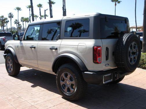 Desert Sand 2026 Ford Bronco Big Bend