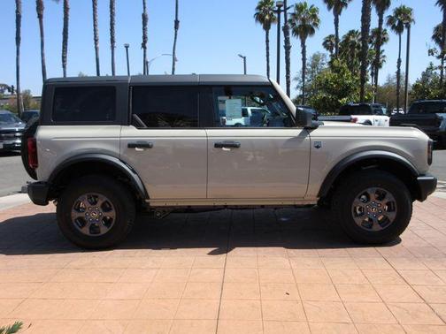 Desert Sand 2026 Ford Bronco Big Bend