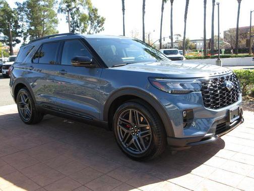 Vapor Blue Metallic 2026 Ford Explorer ST