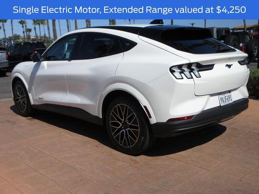 Star White Metallic Tri-Coat 2025 Ford Mustang Mach-E Premium
