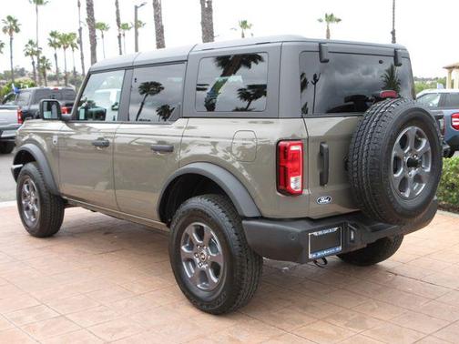 Marsh Gray 2026 Ford Bronco Big Bend