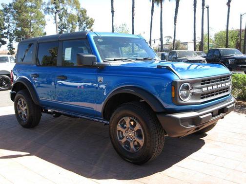 Velocity Blue Metallic 2026 Ford Bronco Big Bend