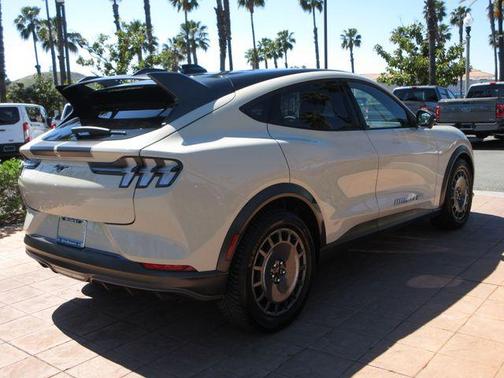 Desert Sand 2025 Ford Mustang Mach-E GT