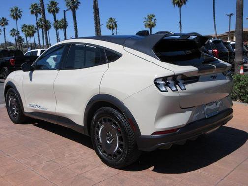 Desert Sand 2025 Ford Mustang Mach-E GT