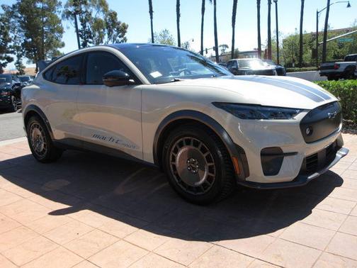 Desert Sand 2025 Ford Mustang Mach-E GT