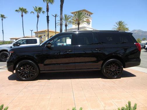 Agate Black Metallic 2026 Ford Expedition Max Platinum