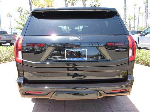 Agate Black Metallic 2026 Ford Expedition Max Platinum