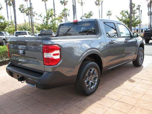 Carbonized Gray Metallic 2026 Ford Maverick XLT