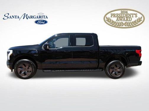 Agate Black Metallic 2025 Ford F-150 Lightning LARIAT