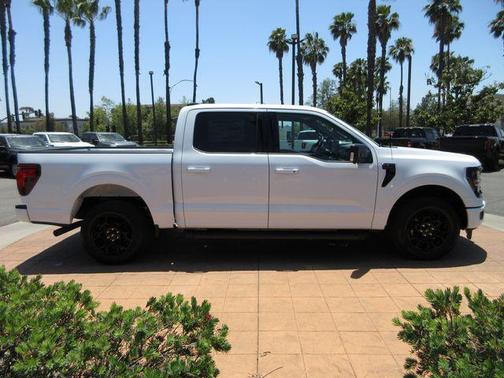 Oxford White 2026 Ford F-150 XLT