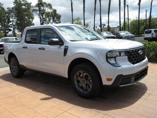 Space White Metallic 2026 Ford Maverick XLT