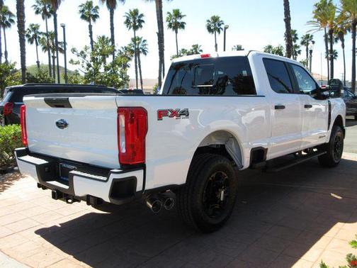 Oxford White 2026 Ford F-250 XL