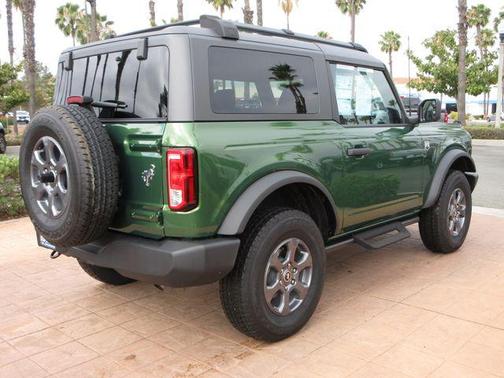 Eruption Green Metallic 2024 Ford Bronco Big Bend