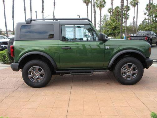 Eruption Green Metallic 2024 Ford Bronco Big Bend