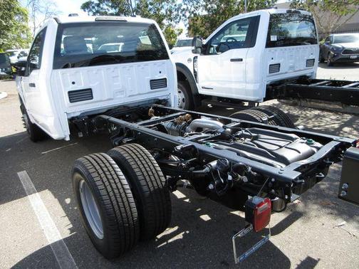 Oxford White 2026 Ford F-350 XL