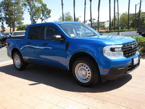 2022 Ford Maverick XL