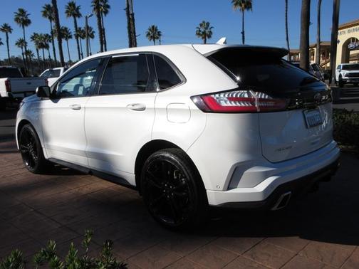 2020 Ford Edge ST