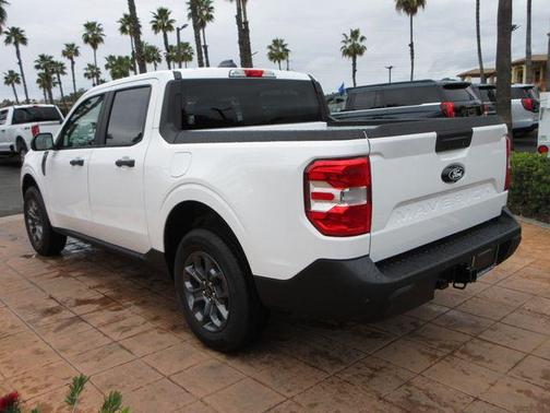 Oxford White 2026 Ford Maverick XLT