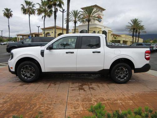 Oxford White 2026 Ford Maverick XLT