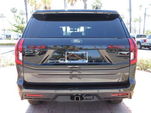 Dark Matter Gray Metallic 2026 Ford Expedition Tremor
