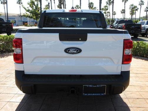 Oxford White 2026 Ford Maverick XL