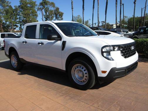 Oxford White 2026 Ford Maverick XL