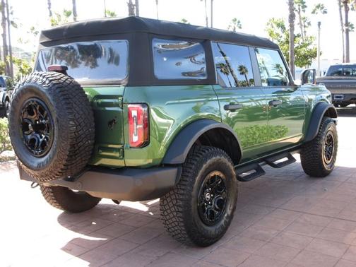 2023 Ford Bronco WILDTRAK