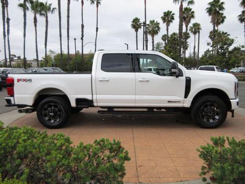 Star White Metallic Tri-Coat 2024 Ford F-250 Lariat
