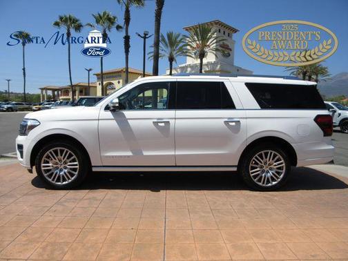 Star White Metallic Tri-Coat 2022 Ford Expedition Max Platinum