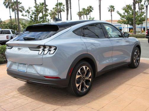 Glacier Gray Metallic TriCoat 2026 Ford Mustang Mach-E Select