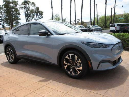 Glacier Gray Metallic TriCoat 2026 Ford Mustang Mach-E Select