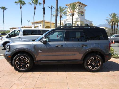 Carbonized Gray Metallic 2026 Ford Bronco Sport Outer Banks SUV