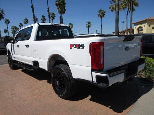 Oxford White 2026 Ford F-350 XL